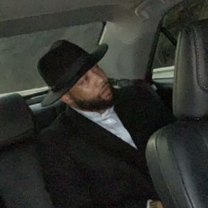 Meet your Posher, Brandon